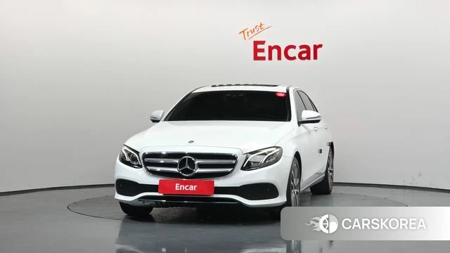 Mercedes-Benz E-Class W213 id 4317835 из Кореи 23