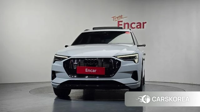 Audi e-Tron id 4323831 из Кореи 23