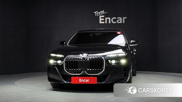 BMW 7 Series (G70) id 4571129 из Кореи 23