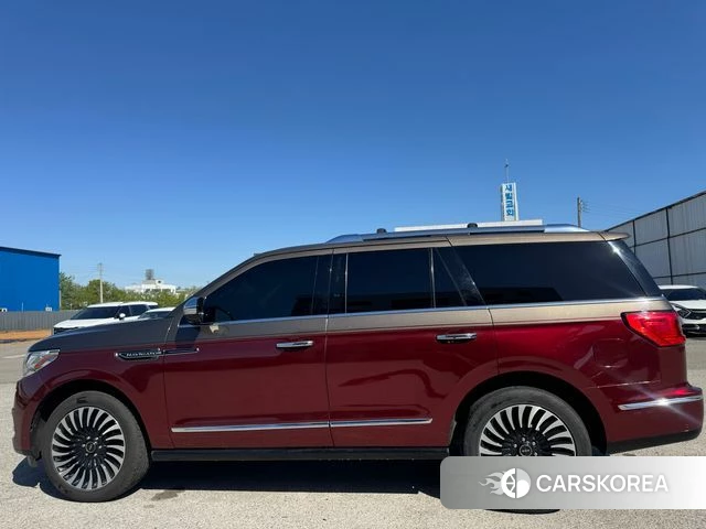 Lincoln Navigator 4th generation id 4384283 из Кореи 13