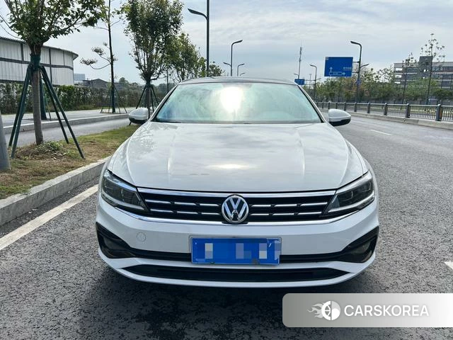 Volkswagen Lingdu 2018 Белый из Китая, фото 4