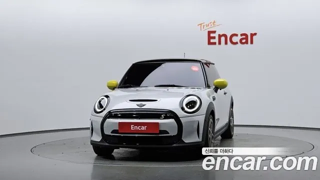 Mini Cooper Electric id 2910597 из Кореи 13