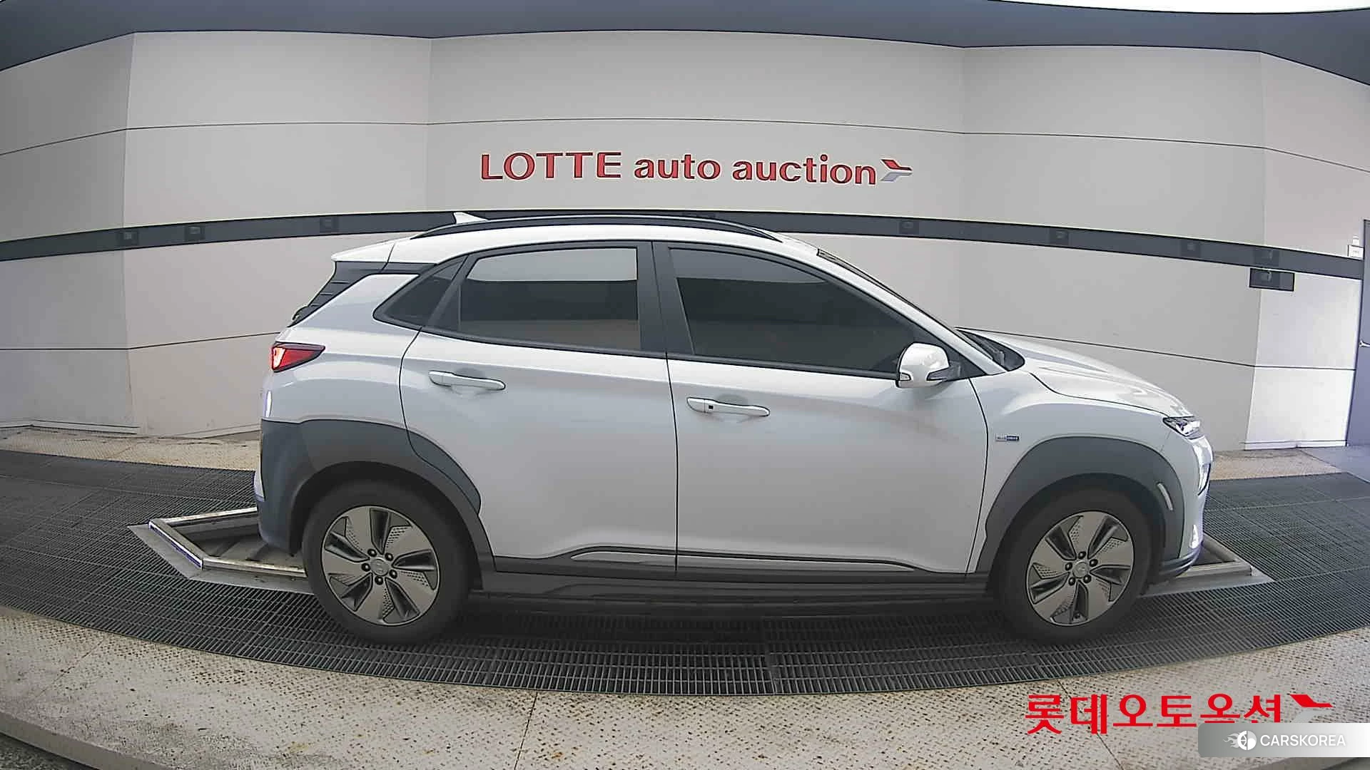 Hyundai KONA Electric id 4674132 из Кореи 23