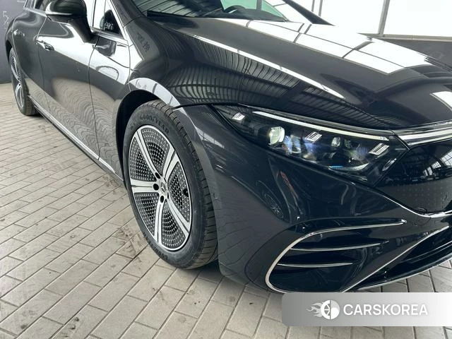 Mercedes-Benz EQS id 4257452 из Китая 9