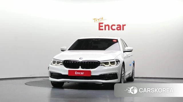 BMW 5 Series (G30) id 4918381 из Кореи 13