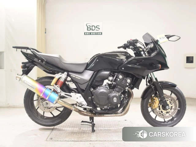 Honda CB400SF BOLDOR 2016 из Японии, фото 2