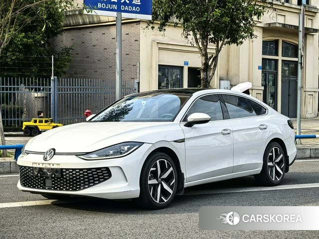 Volkswagen Lingdu 2022 Белый из Китая, фото 5