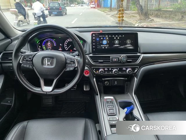 Honda Accord 2023 Серебристо-серый из Китая, фото 3