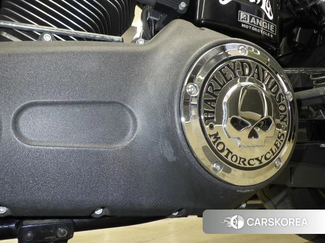 Engine photo