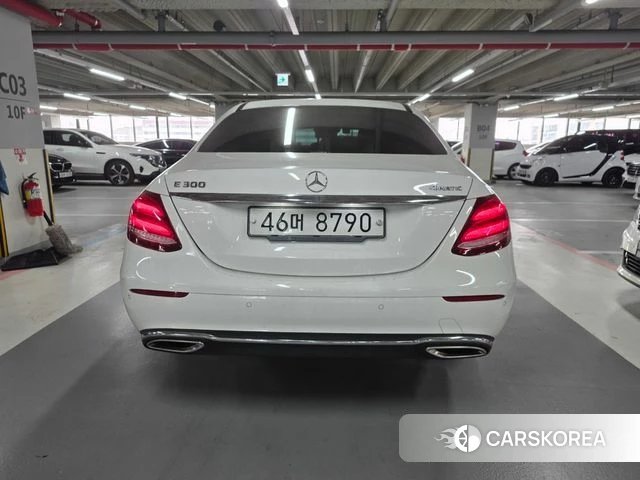 Mercedes-Benz E-Class W213 id 4188594 из Кореи 13