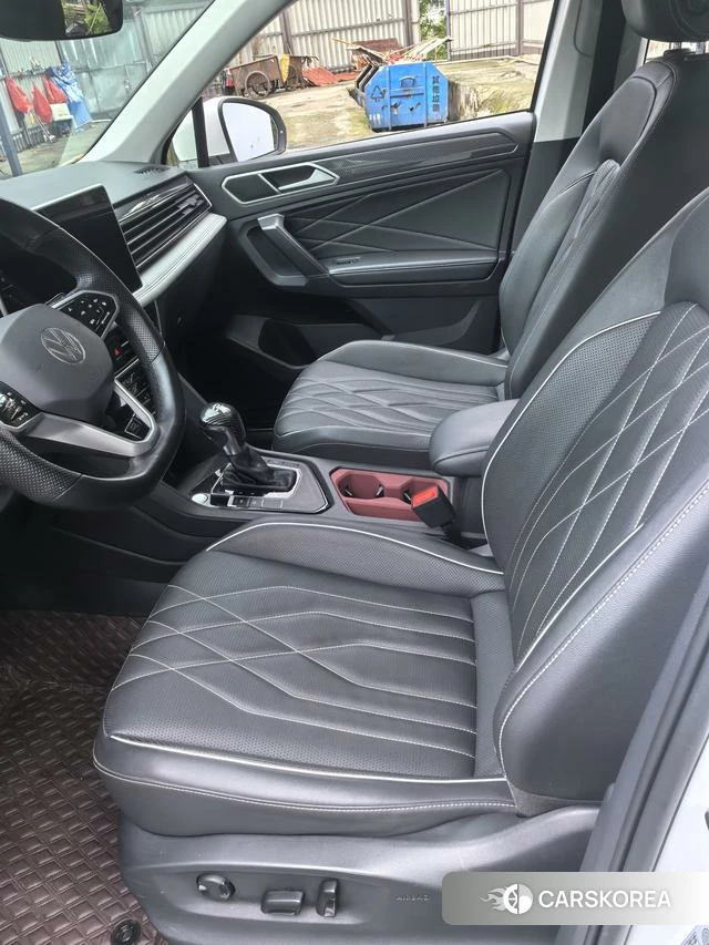 Volkswagen Tiguan L 2022 Белый из Китая, фото 3