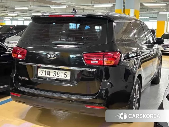 Kia The New Carnival id 3144654 из Кореи 11