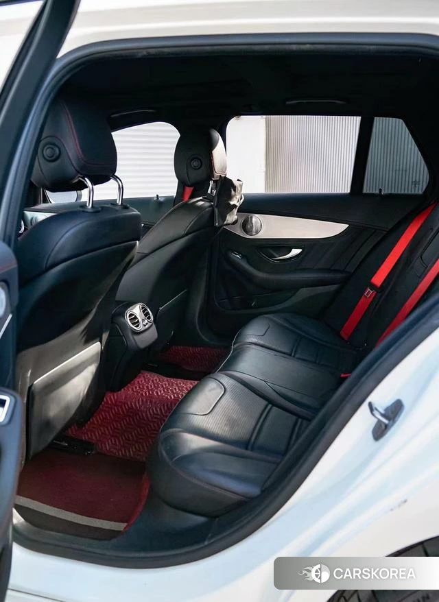 Mercedes-Benz C-class AMG id 4256487 из Китая 9