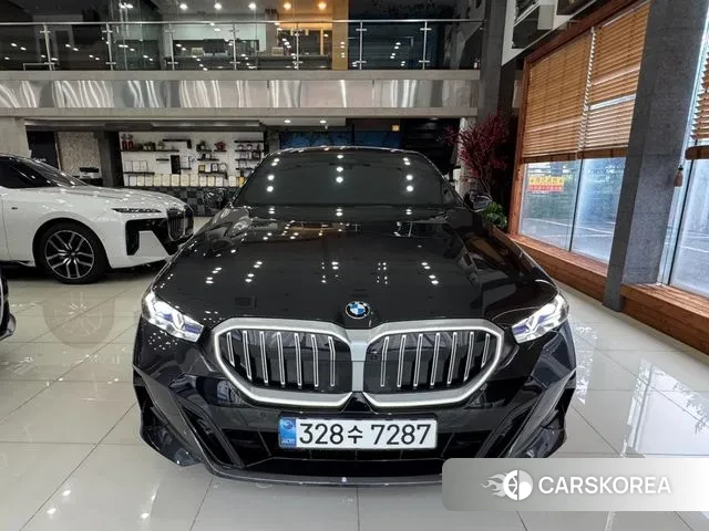 BMW 5 Series (G60) id 3026705 из Кореи 13