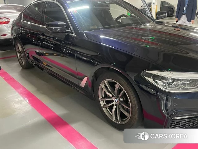BMW 5 Series (G30) 2018 Черный из Кореи, фото 3