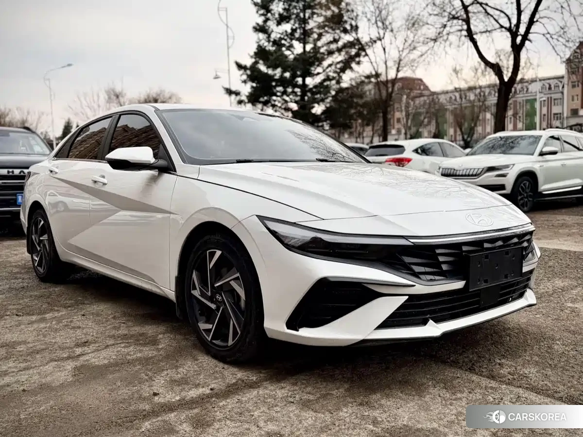 Hyundai Elantra id 4547313 из Китая 17