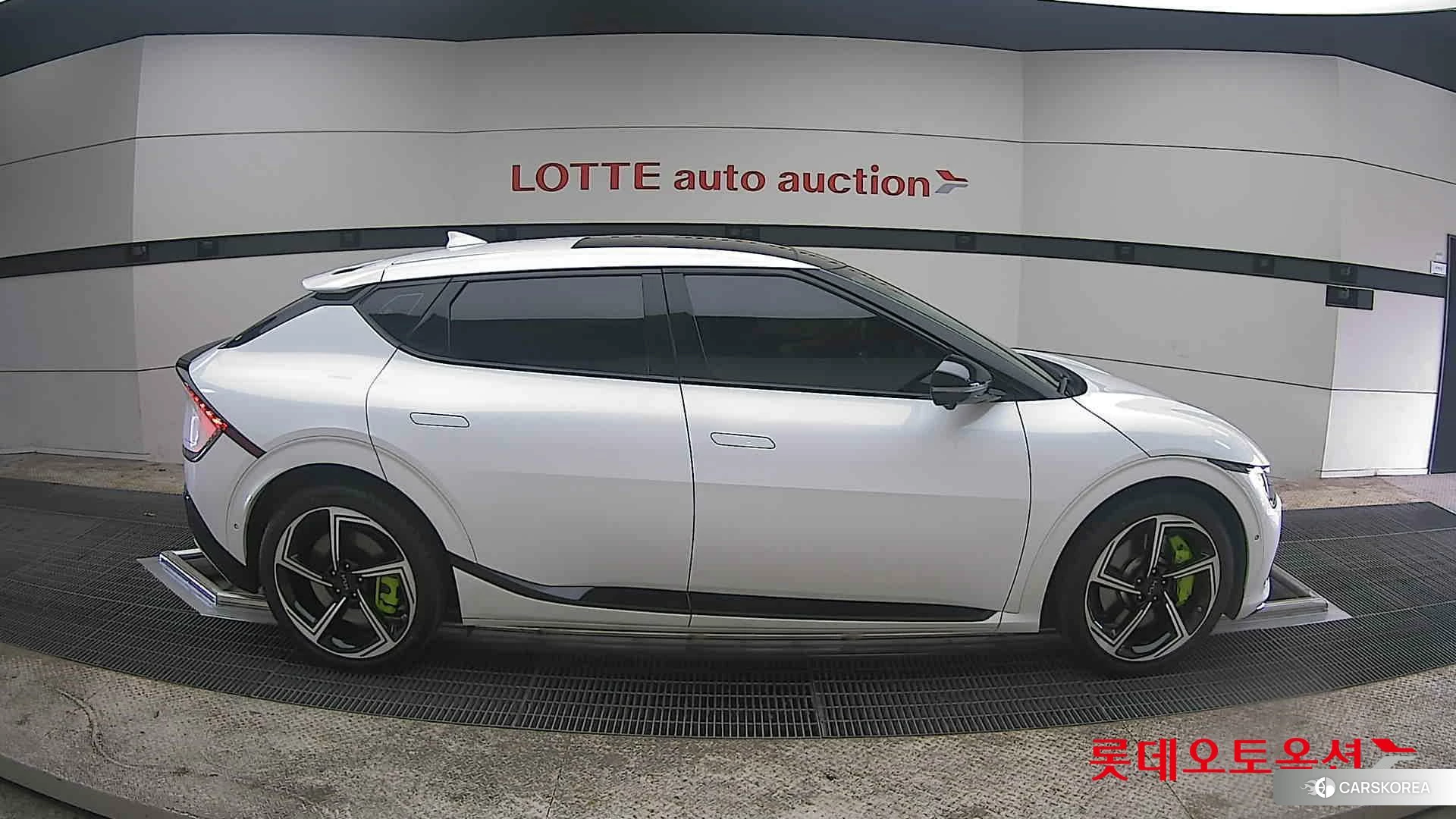 Kia EV6 GT id 3869319 из Кореи 23