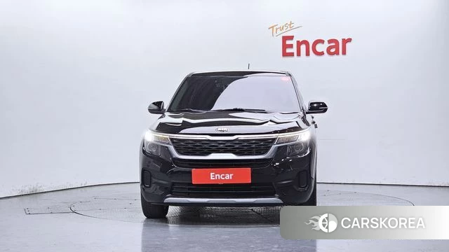 Kia Seltos id 4536107 из Кореи 23