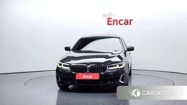 BMW 5 Series (G30) id 3606662 из Кореи 13