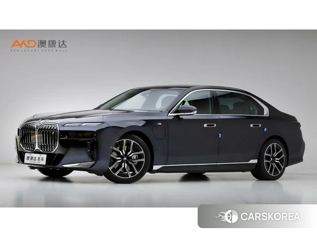BMW i7 2023 Черный из Китая, фото 3