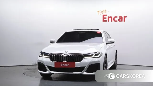 BMW 5 Series (G30) id 3555549 из Кореи 13