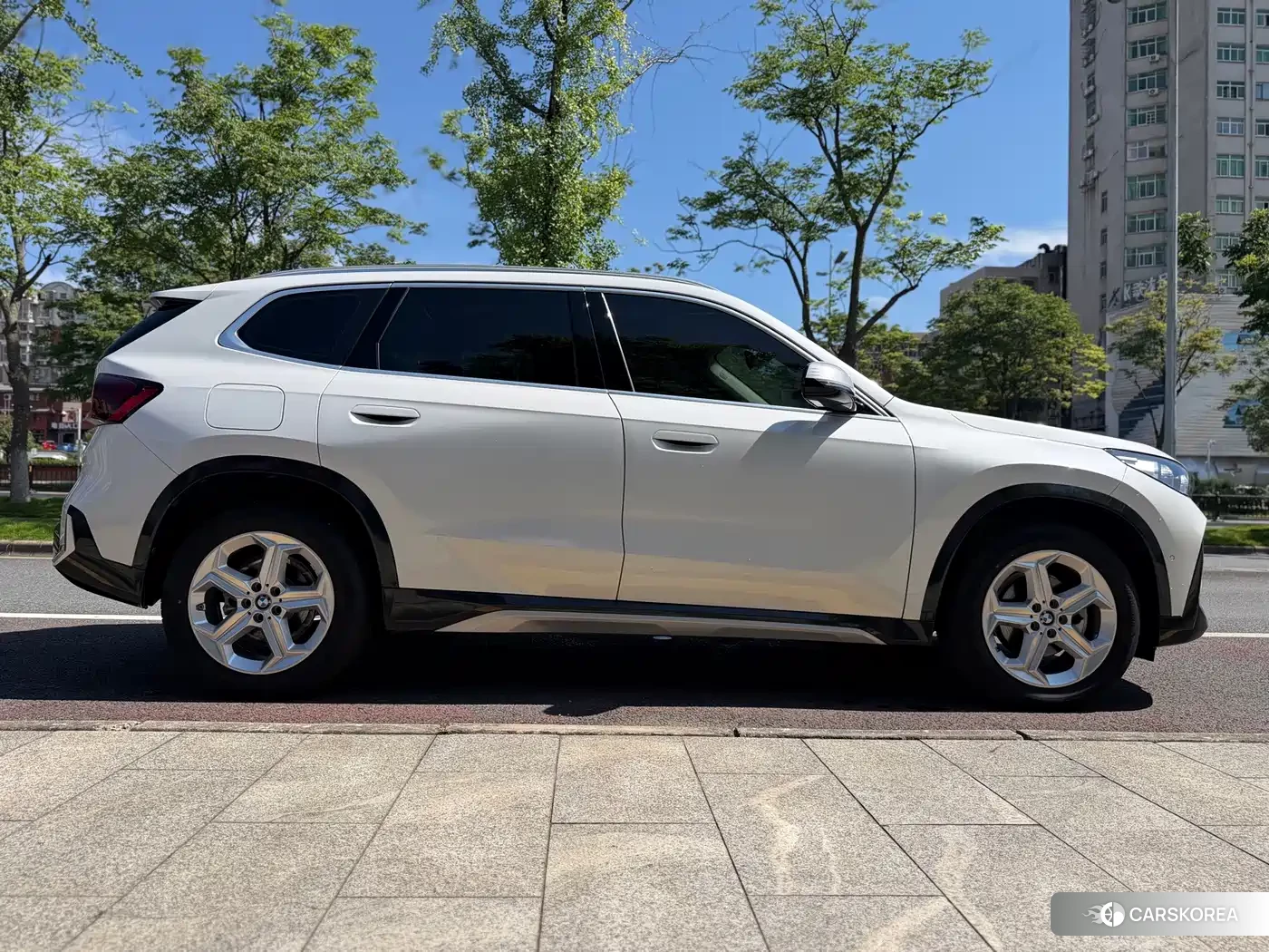 BMW X1 id 4681247 из Китая 8