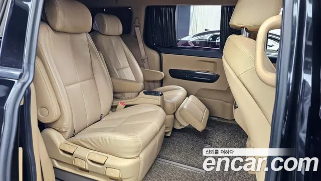 Kia The New Carnival id 2517787 из Кореи 13