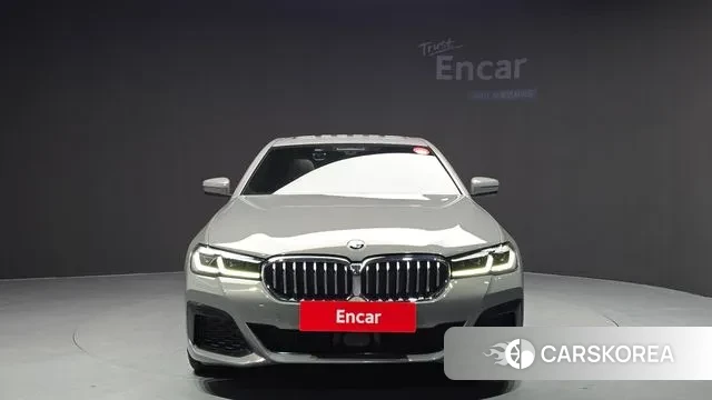 BMW 5 Series (G30) id 3562182 из Кореи 13