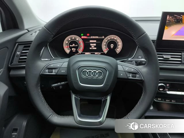 Audi Q5L id 4275467 из Китая 13