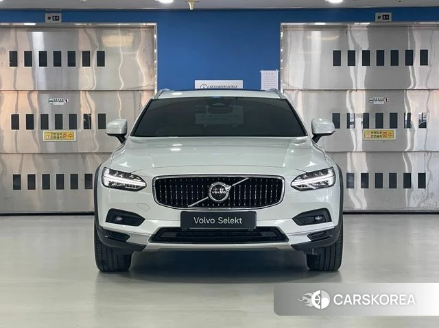 Volvo V90 Cross-Country id 3940396 из Кореи 13