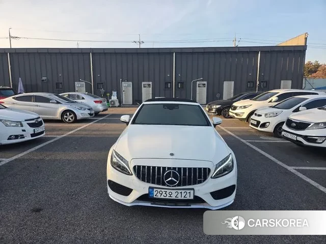 Mercedes-Benz C-Class W205 2018 Белый из Кореи, фото 3