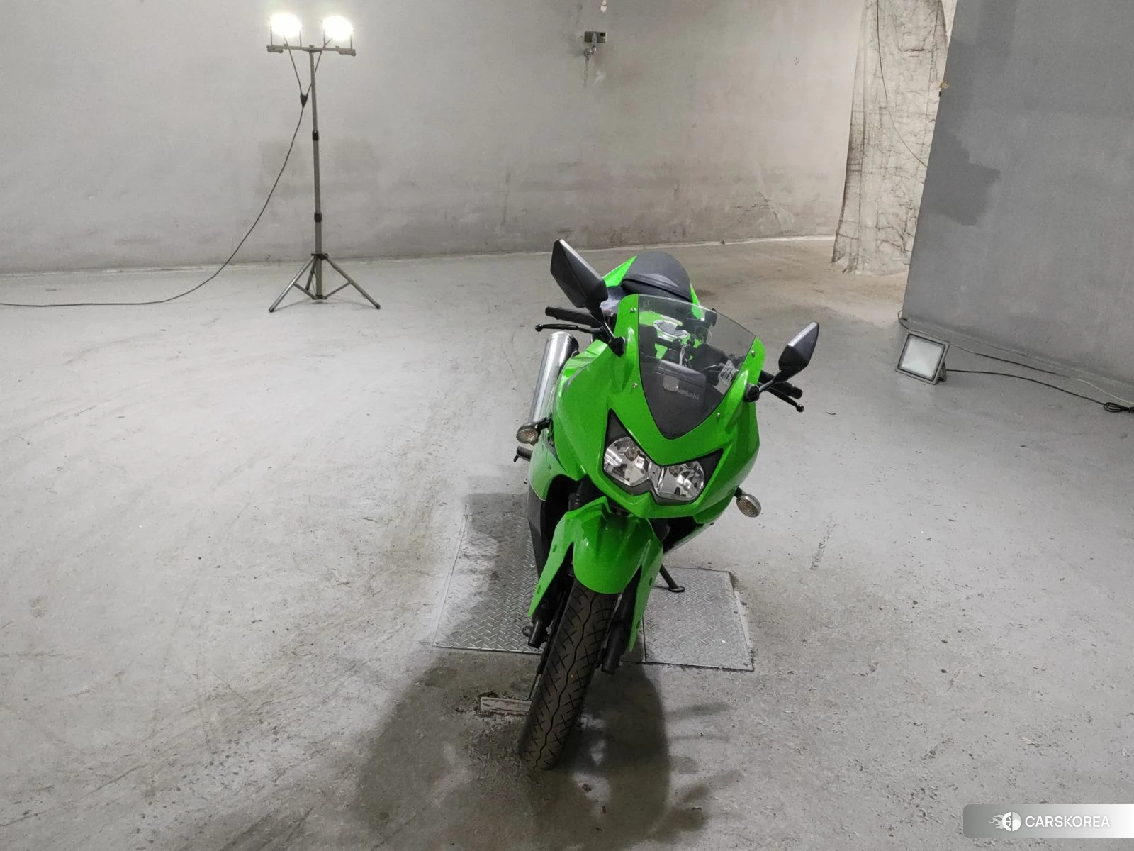 Проданный Kawasaki NINJA 250R id 4312975 из Японии, фото 4