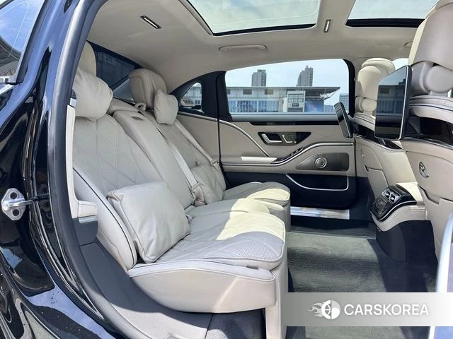 Mercedes-Benz Maybach S-class id 4290324 из Китая 11