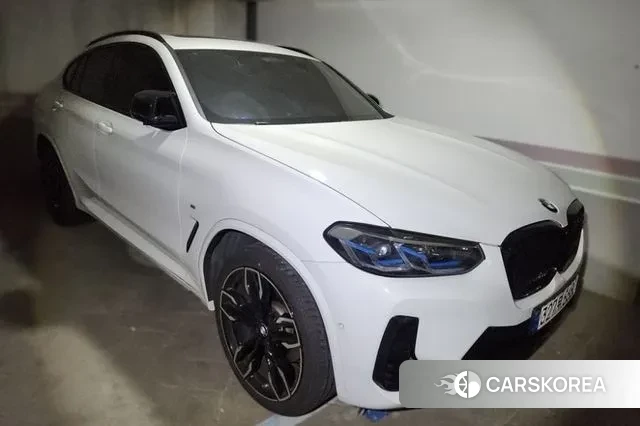 BMW X4 (G02) 2024 Белый из Кореи, фото 3