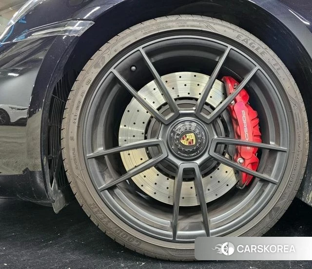 Porsche 911(992) id 4618216 из Кореи 9