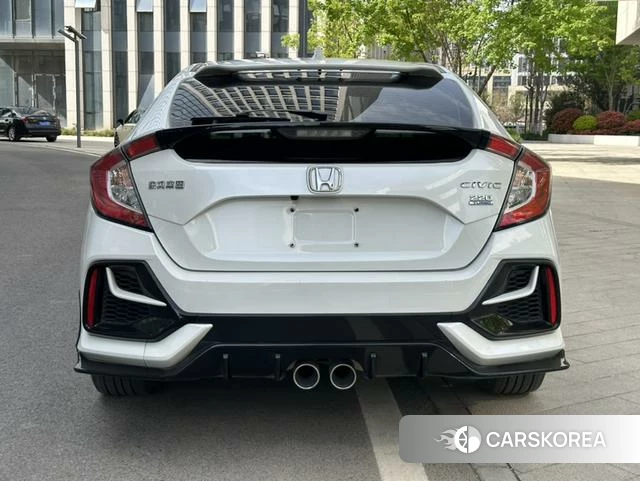 Honda Civic 2022 Белый из Китая, фото 3