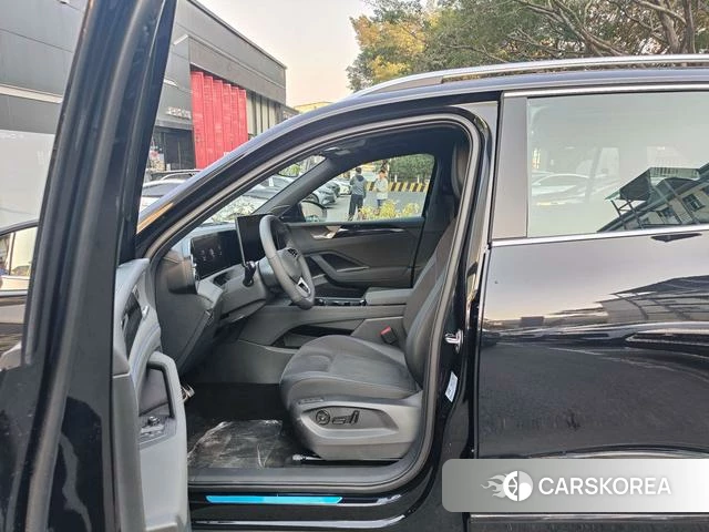 Volkswagen Tiguan L 2026 Черный из Китая, фото 6
