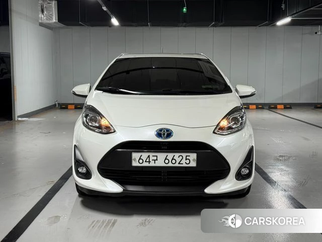 Toyota Prius C id 4363127 из Кореи 13