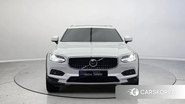 Volvo V90 Cross-Country id 3685976 из Кореи 13