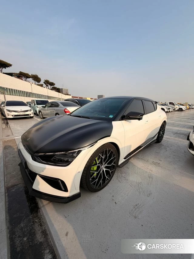 Kia EV6 2022 Белый из Кореи, фото 3