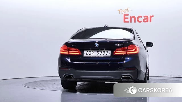 BMW 5 Series (G30) id 4632867 из Кореи 23