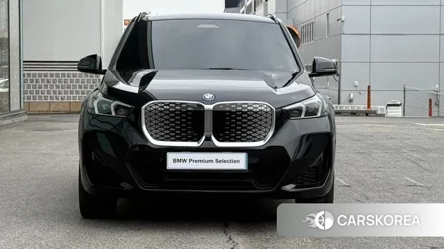 BMW iX1 (U11) id 3482331 из Кореи 13