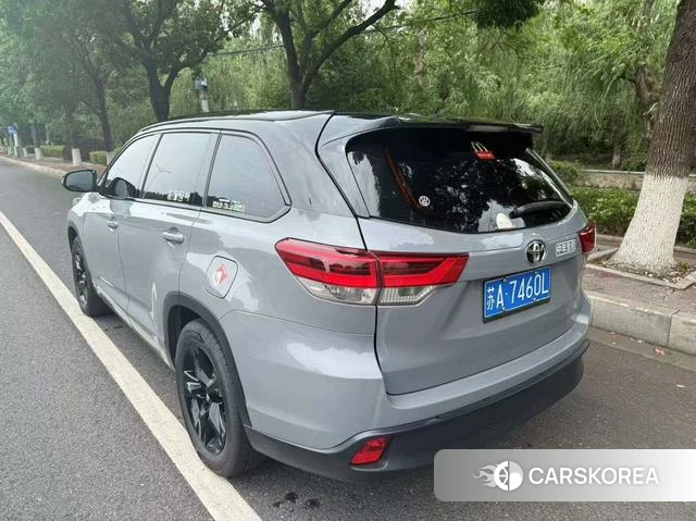 Toyota Highlander 2021 Черный из Китая, фото 5