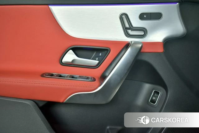 Mercedes-Benz Class A AMG id 4342275 из Китая 9