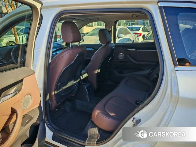 BMW X1 id 4275731 из Китая 14