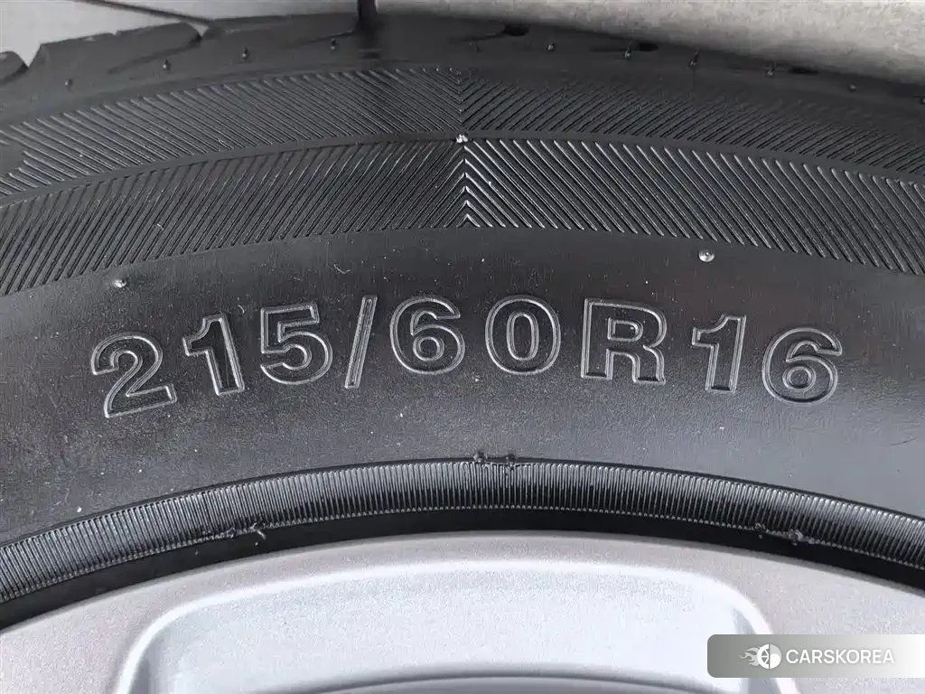 Mazda CX-3 id 4583823 из Китая 17