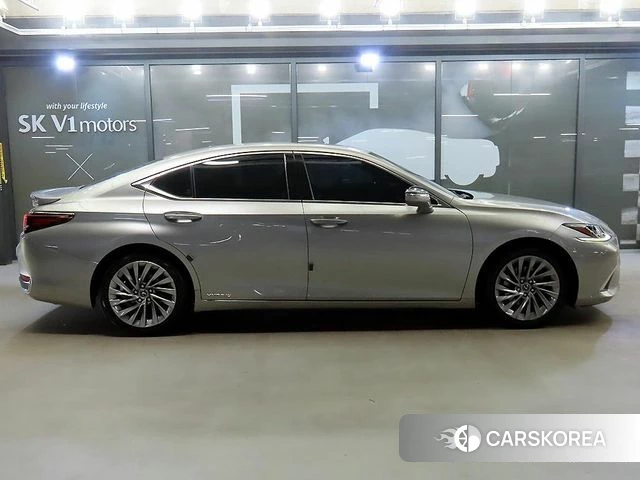 Lexus ES300h 7th generation id 3936691 из Кореи 13