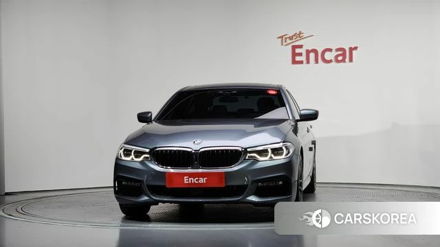 BMW 5 Series (G30) id 4425005 из Кореи 13