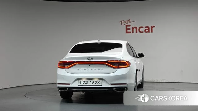 Hyundai Grandeur IG id 4610184 из Кореи 23