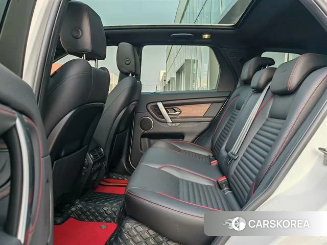 Land Rover Discover Sports PHEV 2023 Белый из Китая, фото 3